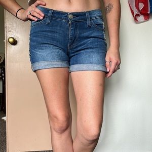 Women’s jean shorts